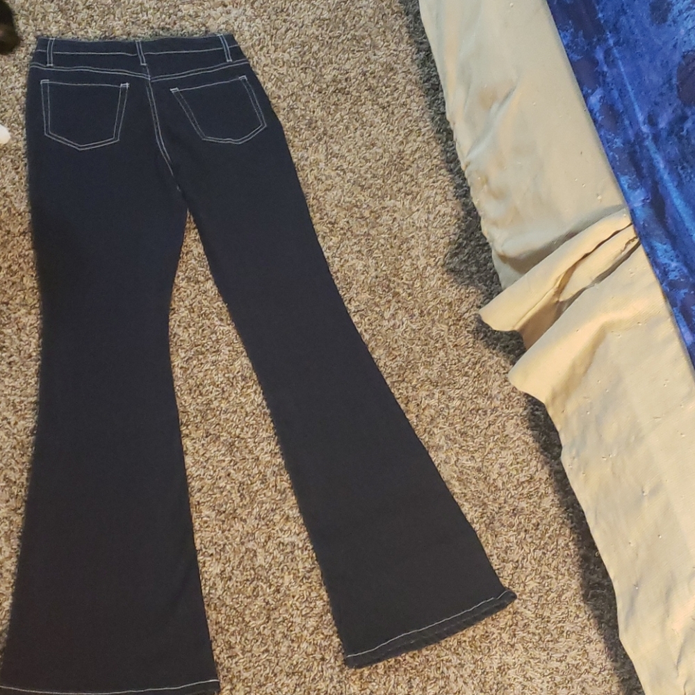 Jeans - Picture 2 of 2